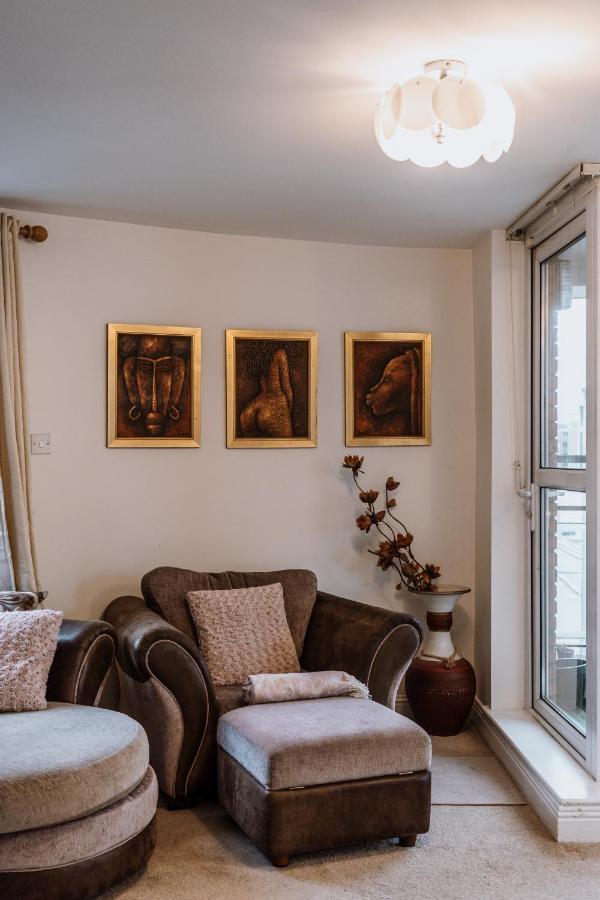 דבלין Smithfield Square Nest Entire Apt מראה חיצוני תמונה